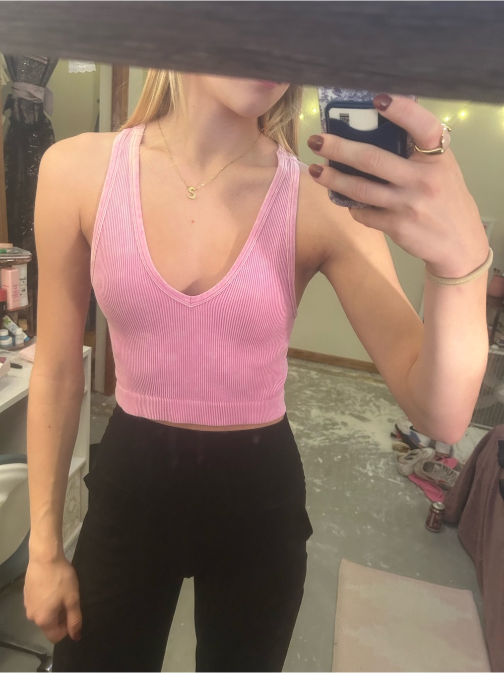 Pink Ribbed V-Neck Tank - Picture 3 of 3